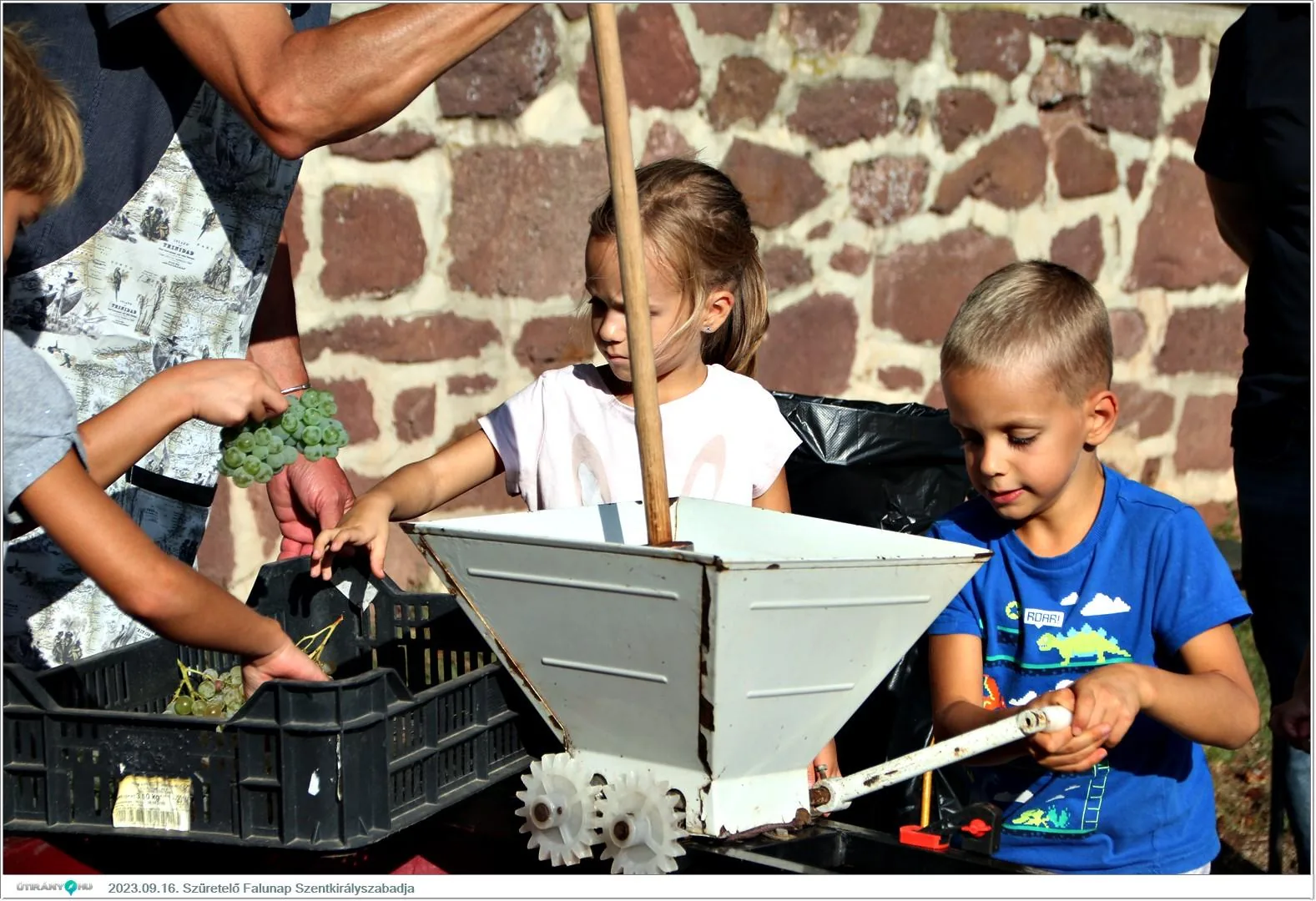 Fotók, Útirány.hu