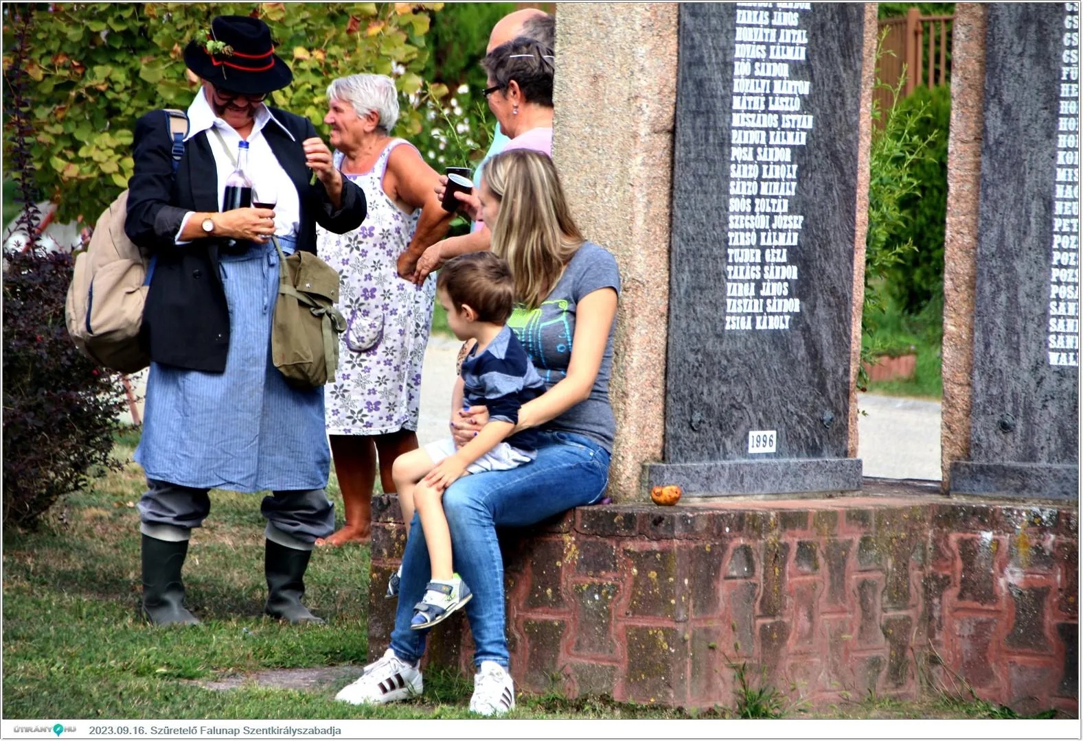 Fotók, Útirány.hu