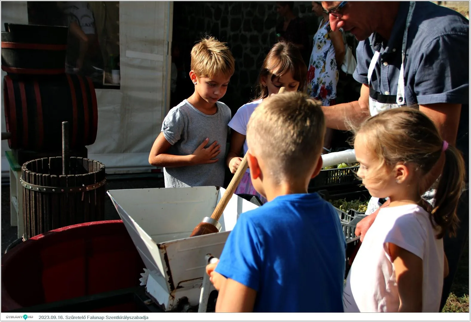 Fotók, Útirány.hu